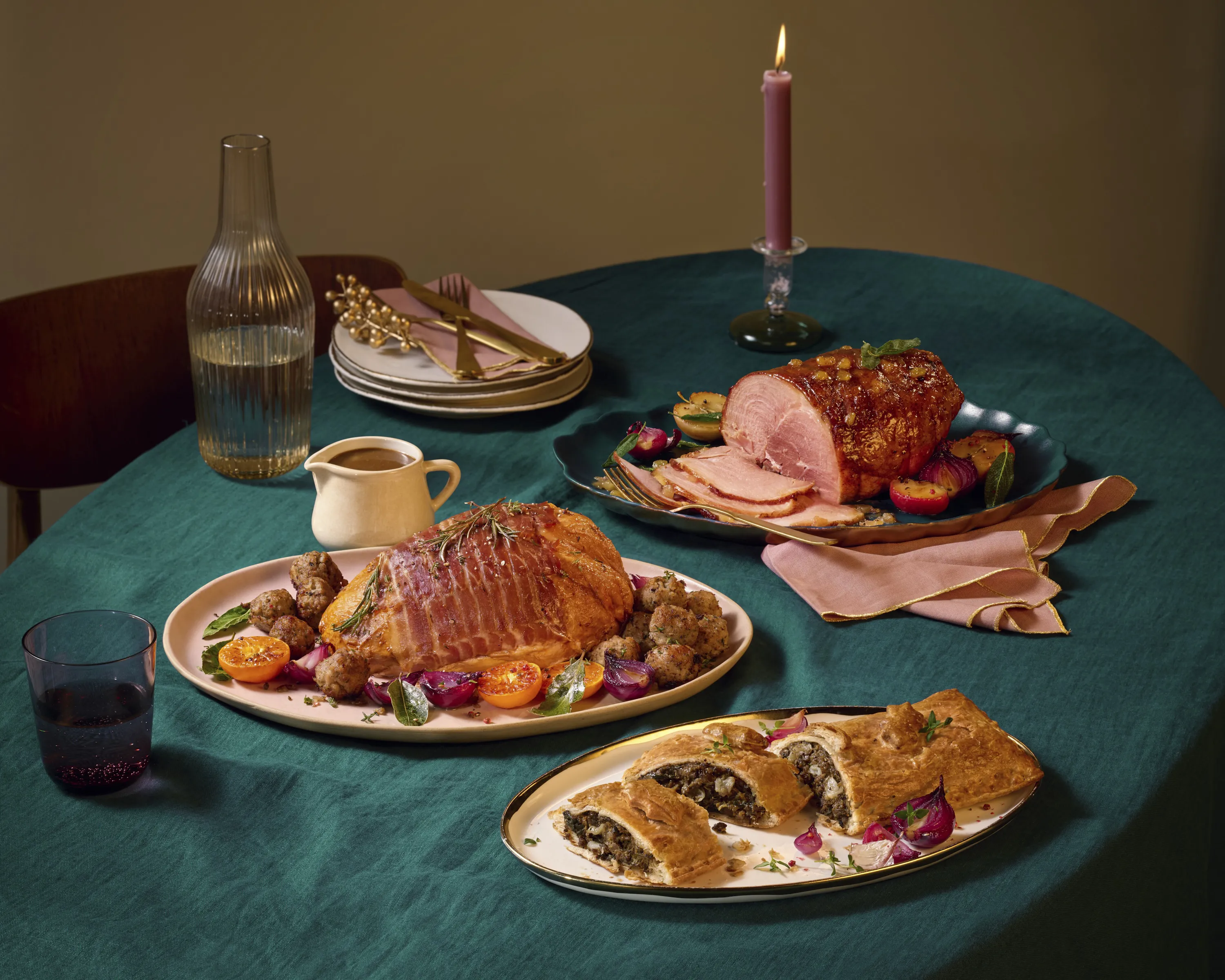 Lizzie_Mayson_Sainsburys_TTD_Christmas_Stills_4.jpg