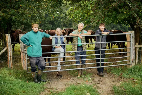 Q522 Locate Sussexpeasant 1146 2500Px Srgb